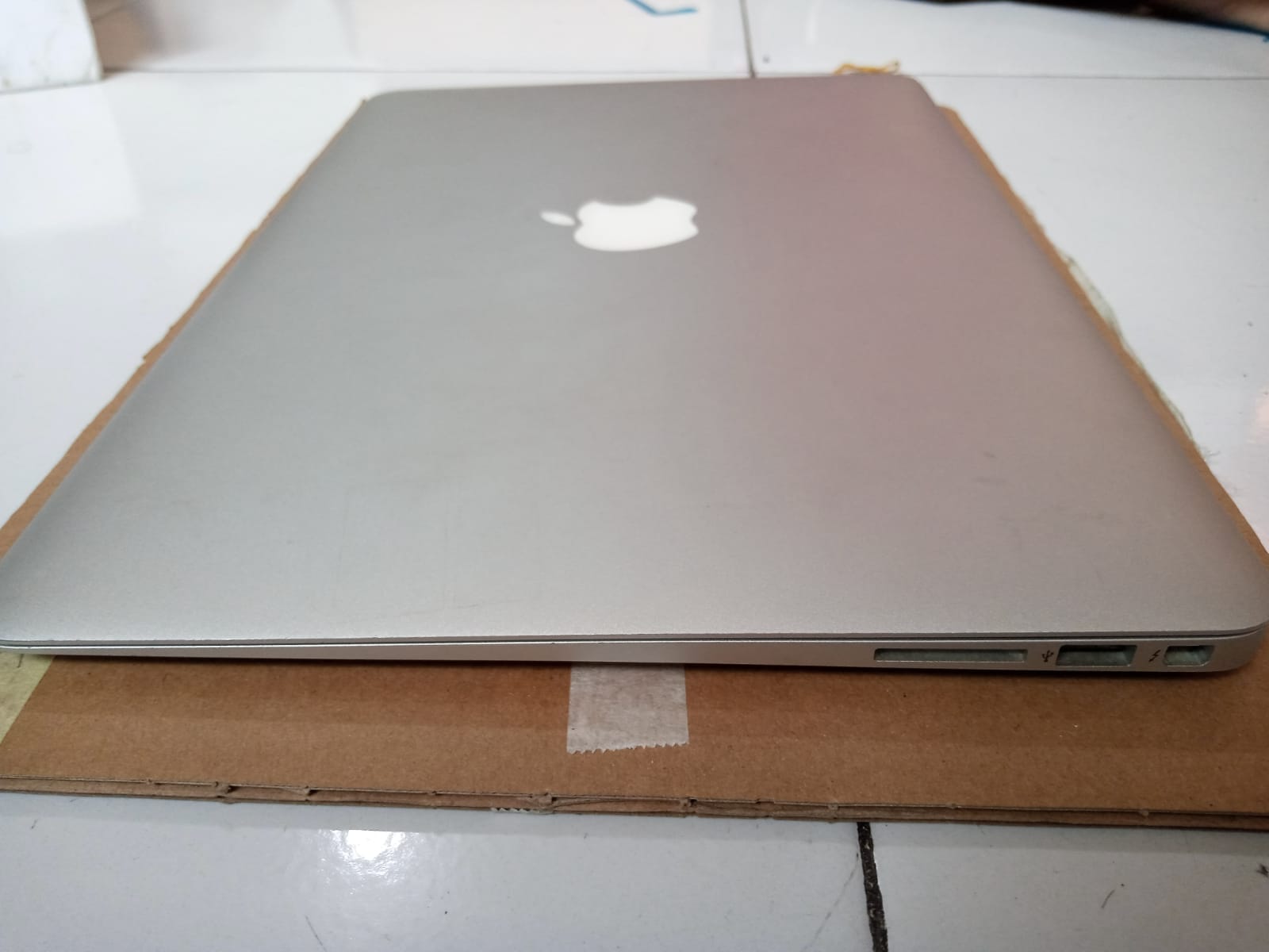 Macbook Air 13inch 2015 250GB